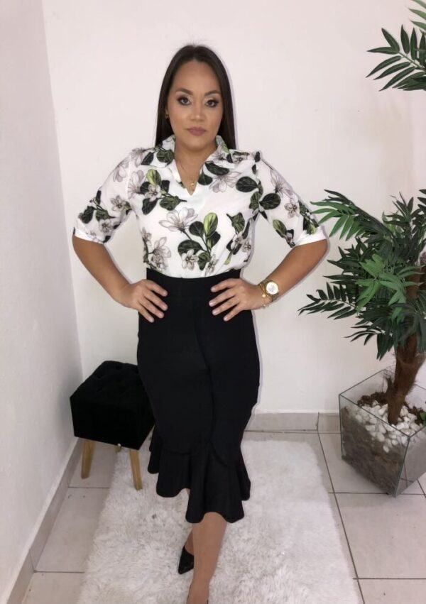 Blusa Flordelis Estampada c/Flores - Imagem 2